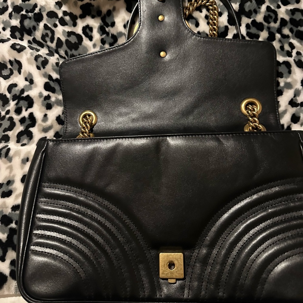 Gucci purse - Picture 8 of 9